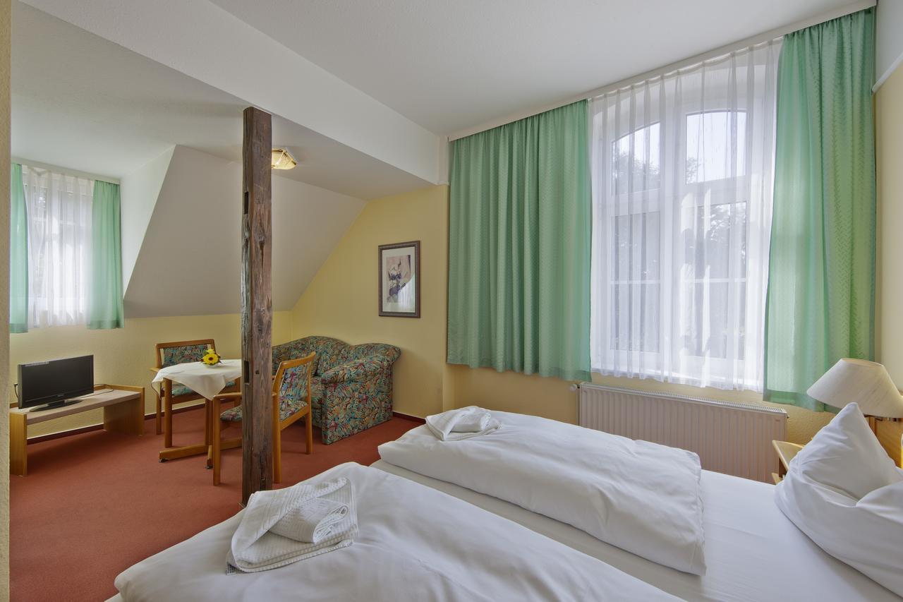 Hotel Deutscher Hof Bad Wilsnack Exterior photo